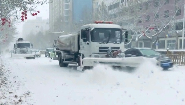 喀什乐冠体育环保清雪行动