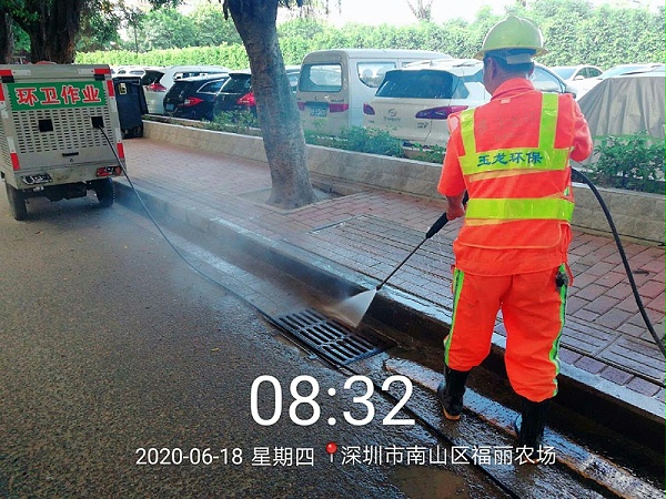 市政环卫高温作业-乐冠体育环保5